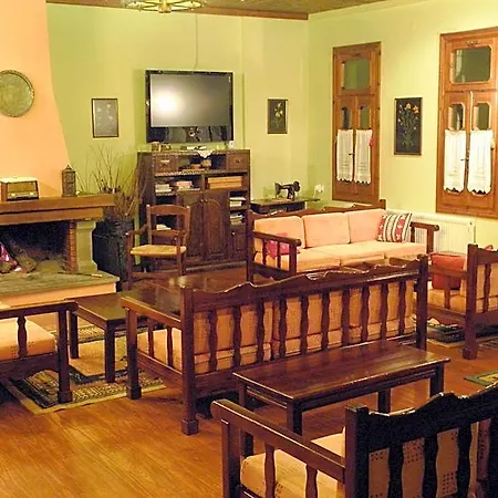 Mpakou Hotel Eláti
