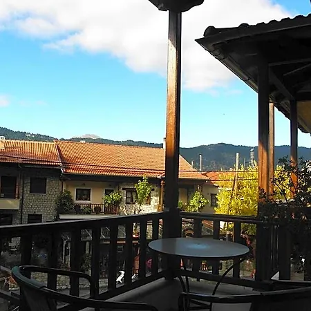 Mpakou Hotel
