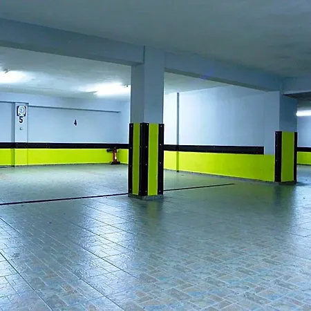 Mpakou Hotel 2*