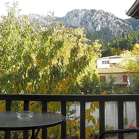 Mpakou Hotel
